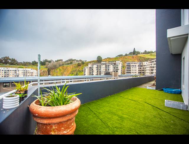 2 BEDROOM APARTMENT RENTED IN TYGER WATERFRONT